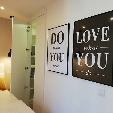 Door 7 Pipa Apartman Sintra